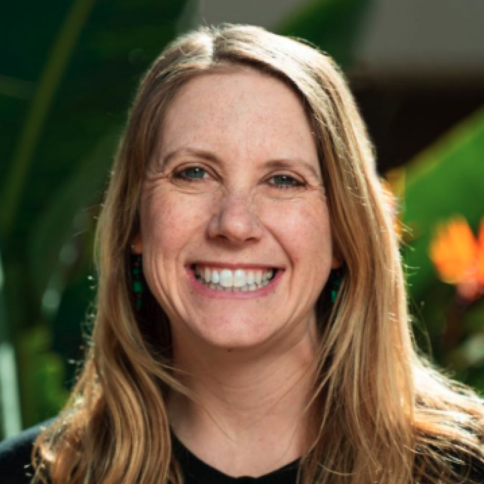 Dr. Elizabeth Ackert