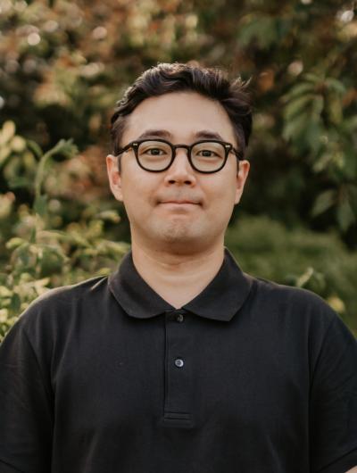 Photo of Joon Hwang